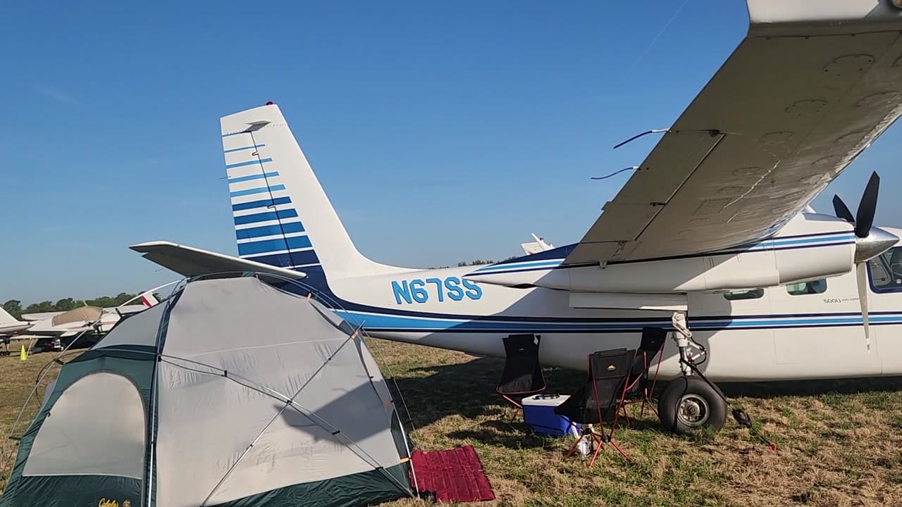 N67SS - Aero Commander 500-U at KLAL