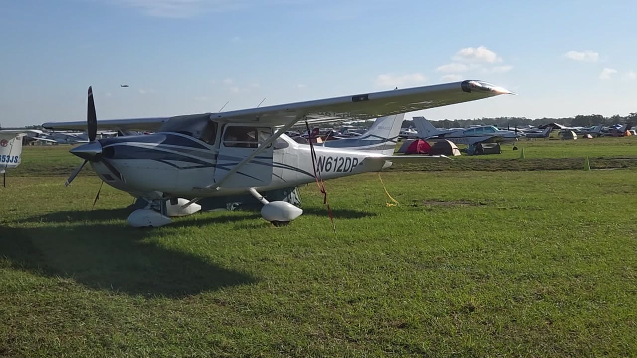 N612DP - Cessna 182T at KLAL