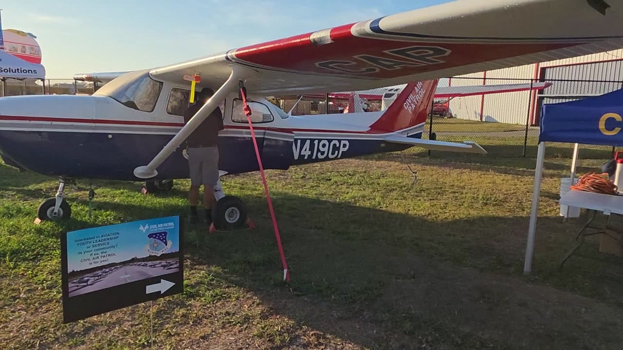 N419CP - Cessna 172S at KLAL