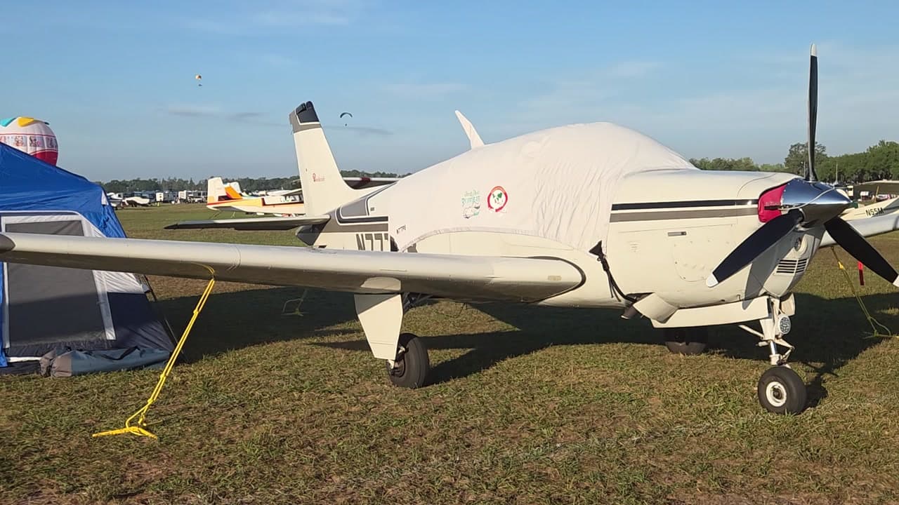 N777PB - Beechcraft A36 at KLAL