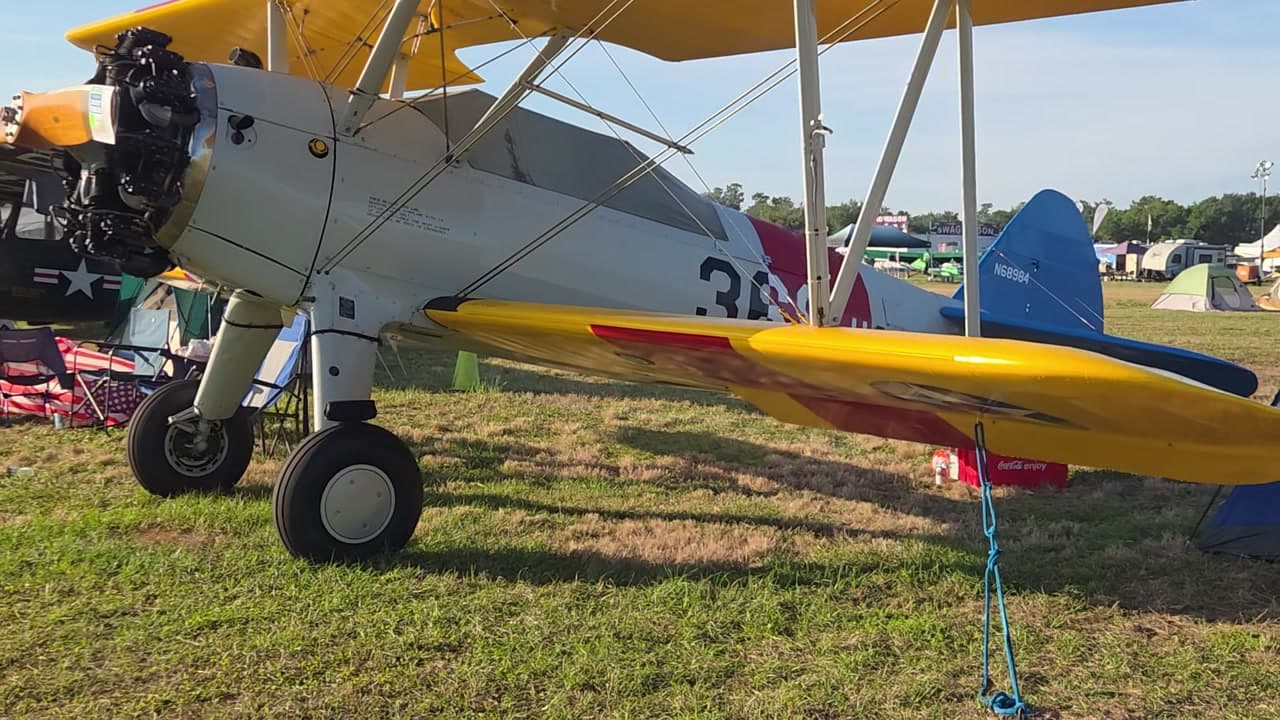 N68984 - Boeing E75 at KLAL