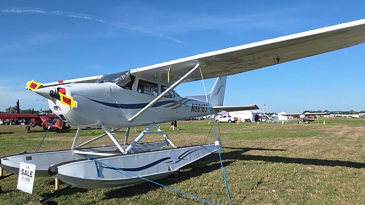 N80183 - Cessna 172M at KLAL