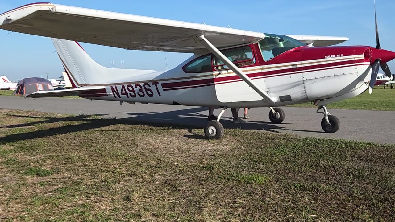 N4936T - Cessna R182 at KLAL