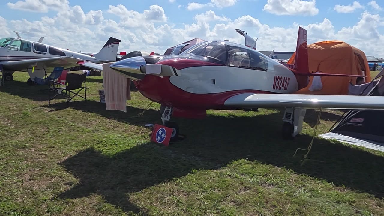 N3242F - Mooney M20E at KLAL