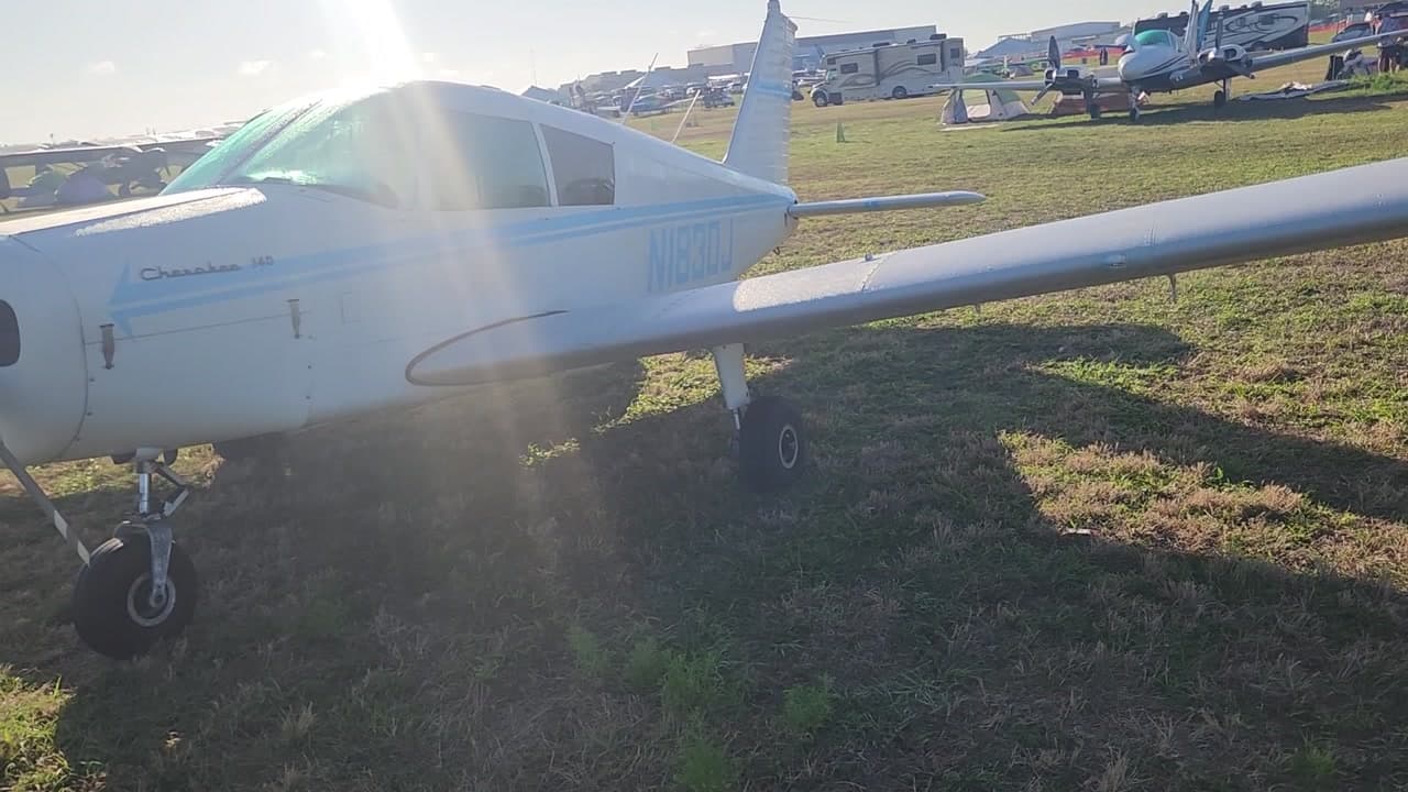 N680U - Schweizer SGS 1-26B at KLAL